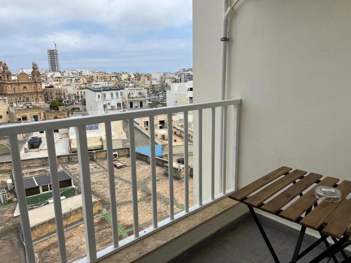 F10 Modern And Bright Apartment In Malta 姆西达 外观 照片